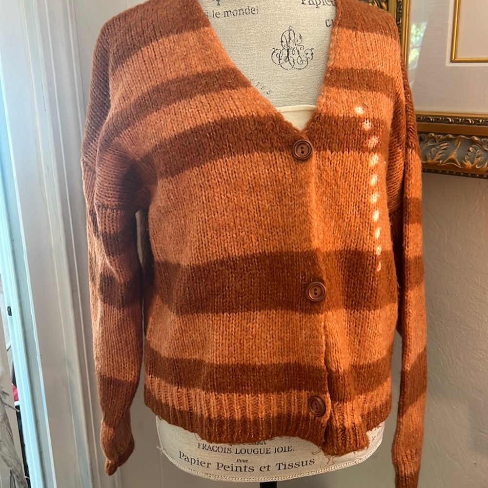 Pumpkin spice cardigan! size M